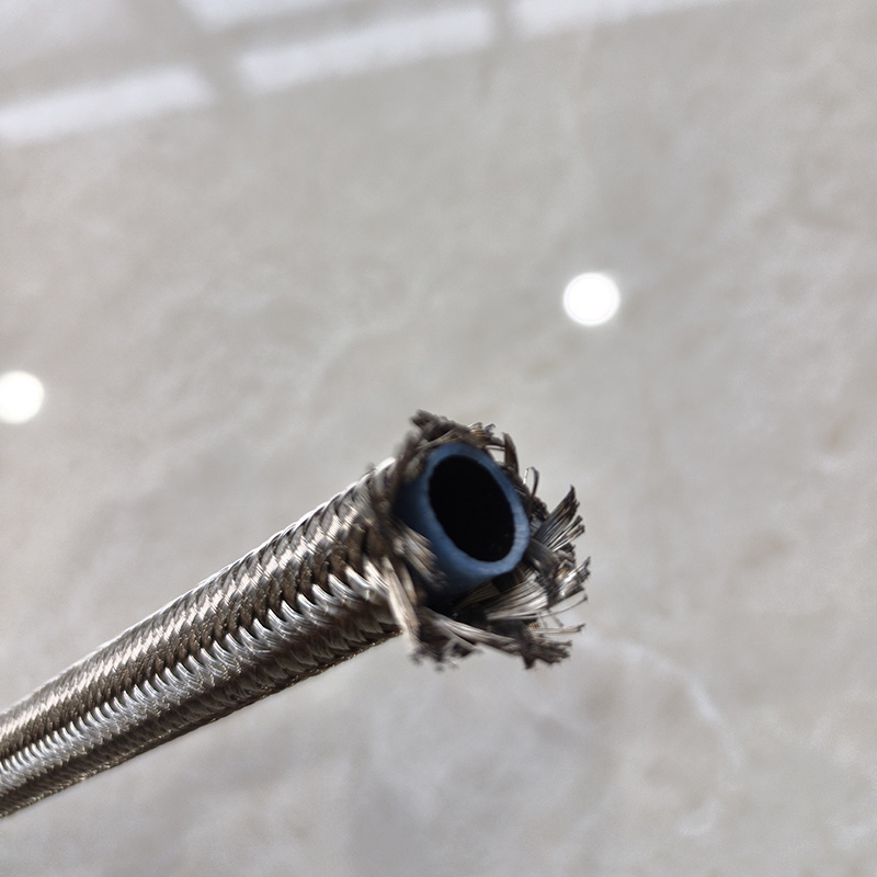 63e729cc-0960-4e89-b51d-6bc34f67ea33